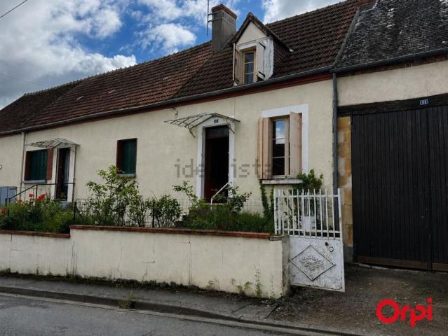 Maison vente à Châteaumeillant, Cher