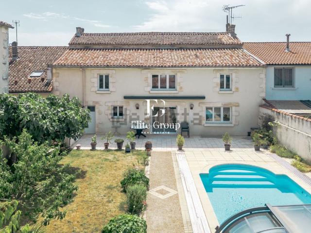 Maison vente à Le Petit Bourgloux, Châteauneuf-sur-Charente