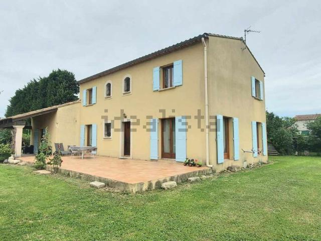 Maison vente à Châteaurenard, Bouches-du-Rhône