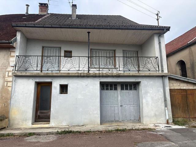 Maison vente à Châtillon, Jura