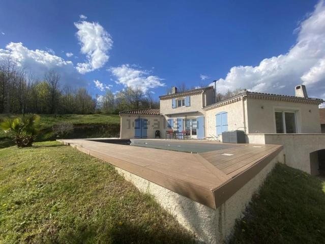 Maison location à Peroux, Châtillon-Saint-Jean