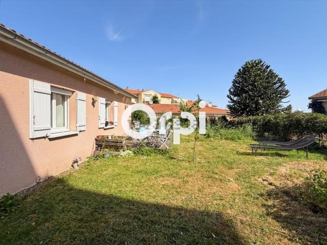 Maison vente à Le Finet, Chazelles-sur-Lyon