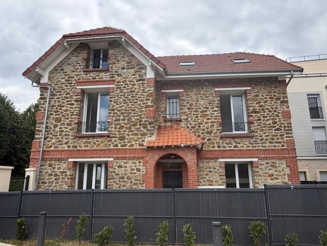 Maison location à Centre-Ville - Belvédère - Zone d'Activités, Chennevières-sur-Marne