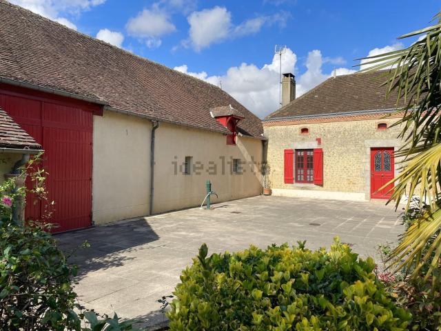 Maison vente à Sainte Maurille, Chérancé