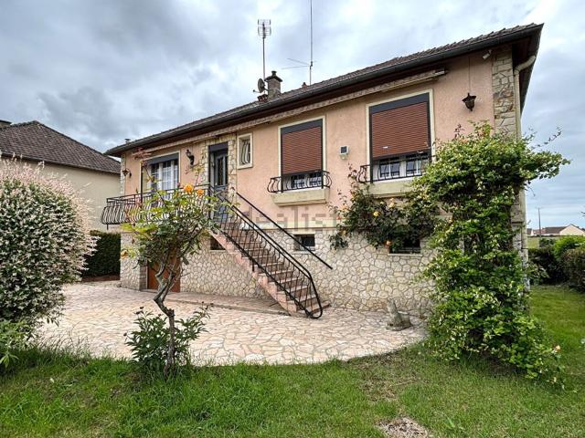 Maison vente à Cherreau, Cherré-Au