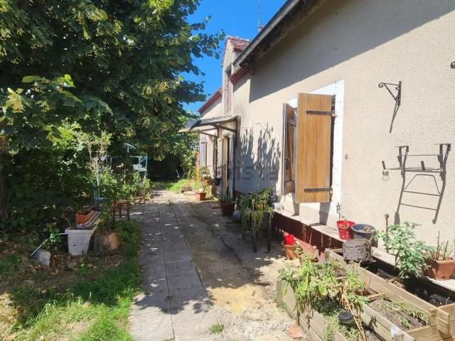 Maison vente à Cherré, Cherré-Au