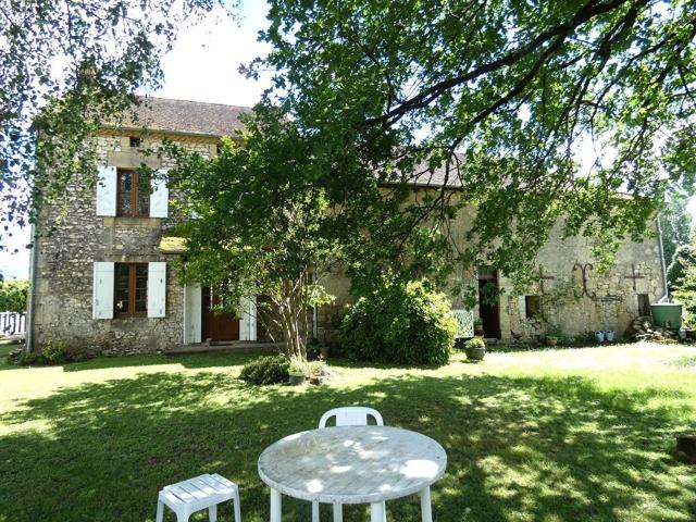 Maison vente à Cherveix, Cherveix-Cubas
