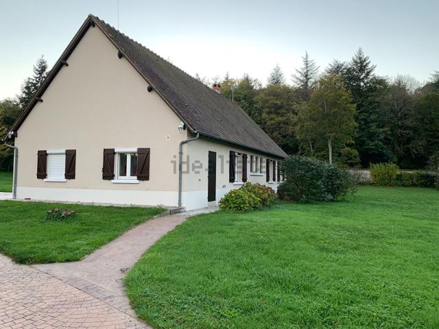 Maison vente à Pigelée, Cour-Cheverny
