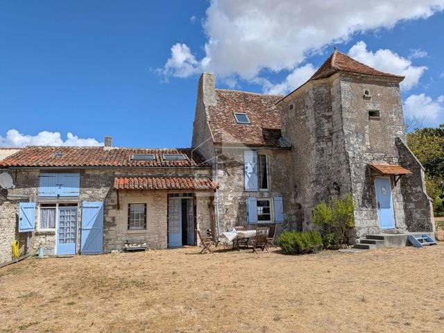 Maison vente à Oiré, La Tour-Saint-Gelin
