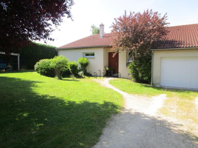 Maison location à Le Vieux Pont, Chiché