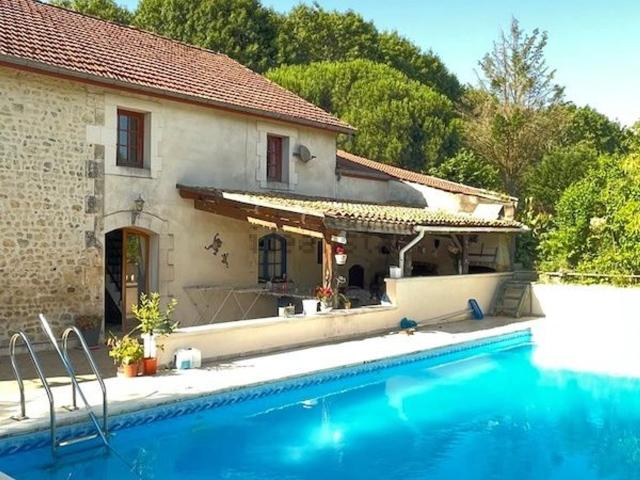 Maison vente à Chillac, Charente