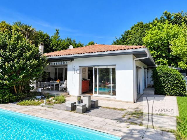 Maison vente à Lapurdi, Ciboure