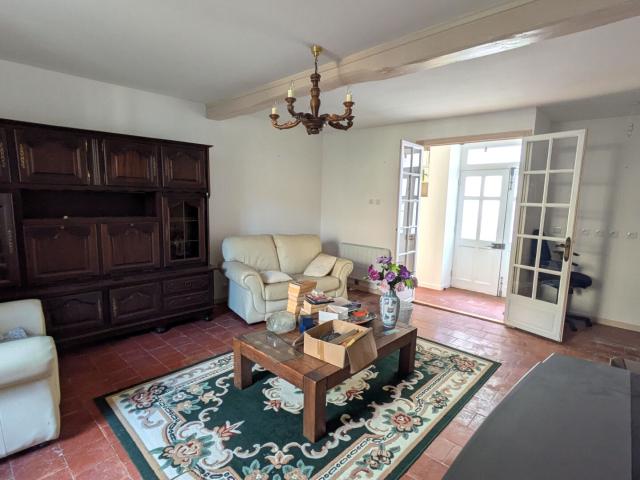 Maison vente à Montmorillon, Usson-du-poitou