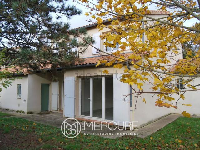 Maison vente à Les Gachères, Civaux
