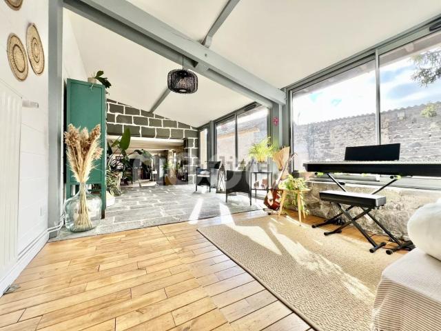 Maison vente à Clerlande, Puy-de-Dôme