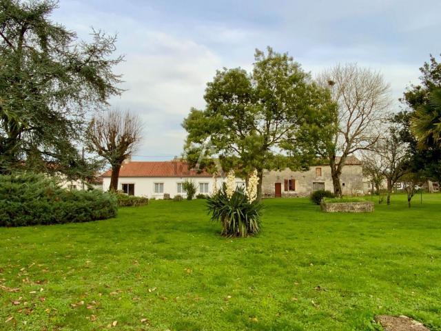 Maison vente à Clion-sur-Seugne, Clion