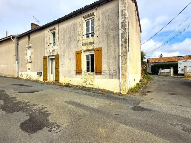 Maison vente à Cloué, Vienne
