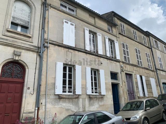 Maison vente à Saint-Jacques, Cognac