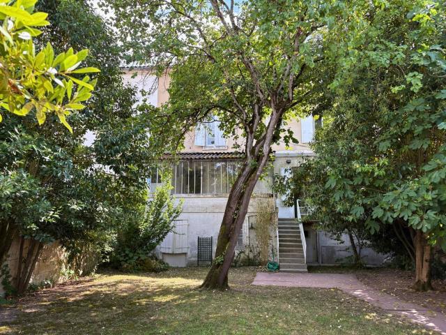 Maison vente à Saint-Jacques, Cognac