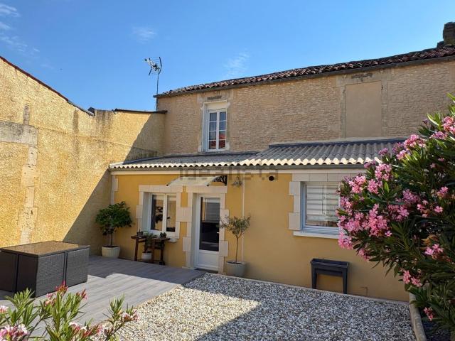 Maison vente à Saint-Jacques, Cognac