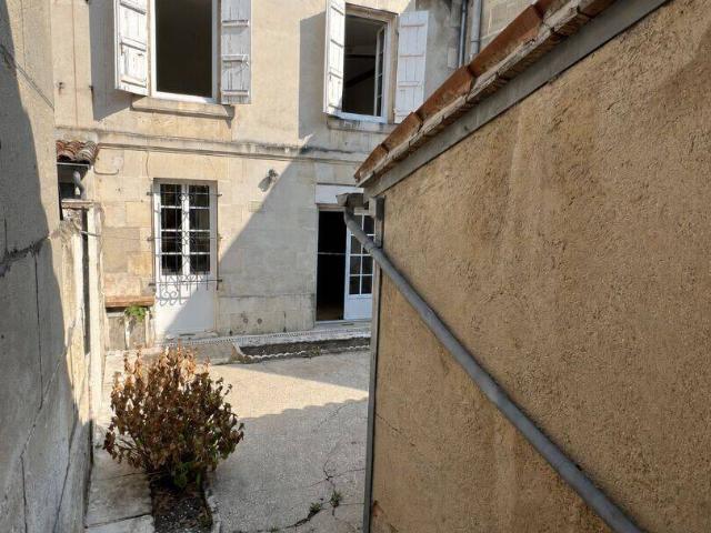 Maison location à Crouin, Cognac