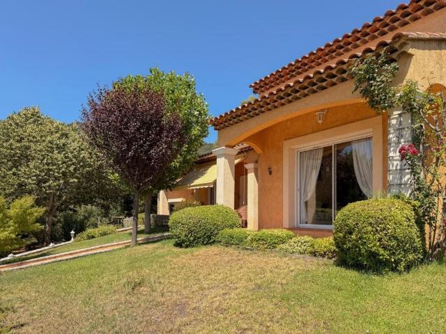 Maison vente à Arrondissement de Toulon, Collobrières
