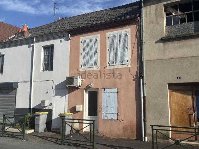Maison vente à Commentry, Allier