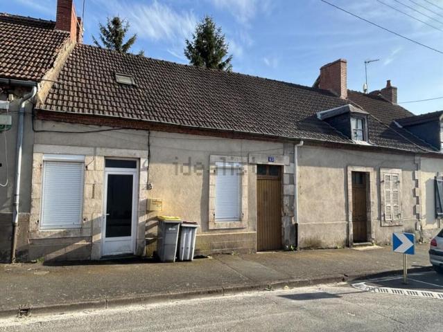 Maison vente à Commentry, Allier