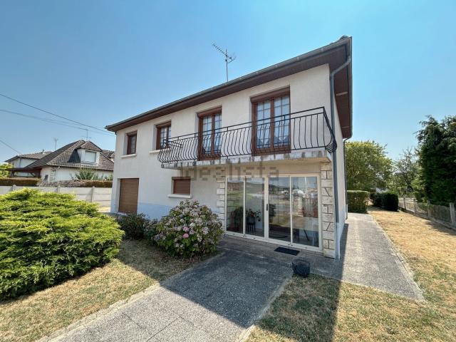 Maison vente à Commentry, Allier