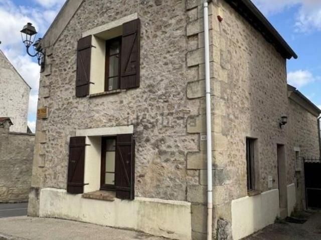 Maison vente à Gouzangrez, Commeny