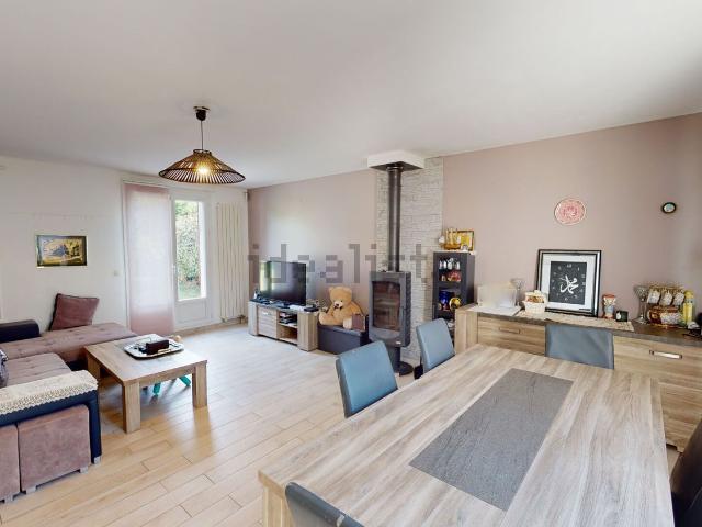 Maison vente à Centre Ville, Compiègne