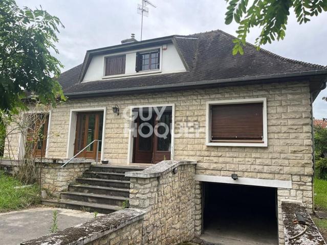 Maison vente à Centre Ville, Compiègne
