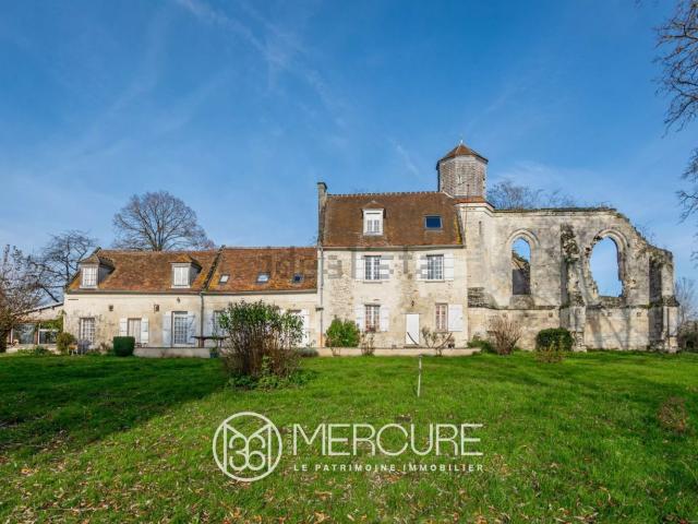 Maison vente à Centre Ville, Compiègne