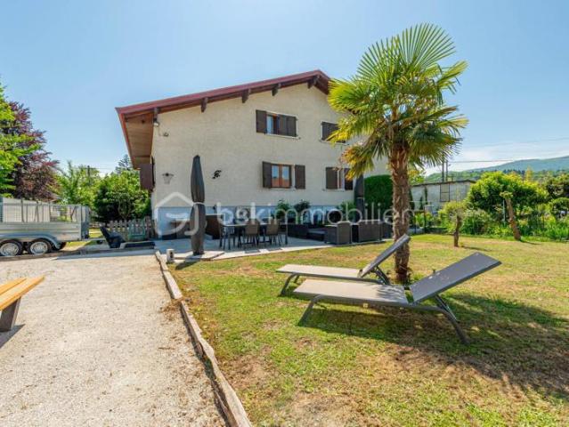 Maison vente à Annecy, Sales