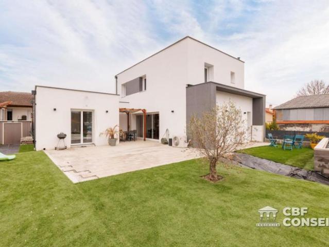 Maison vente à Riom, Entraigues