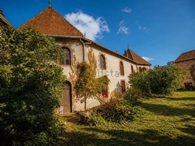 Maison vente à Versanas, Condat-sur-Vienne