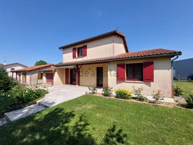 Maison vente à Confolens