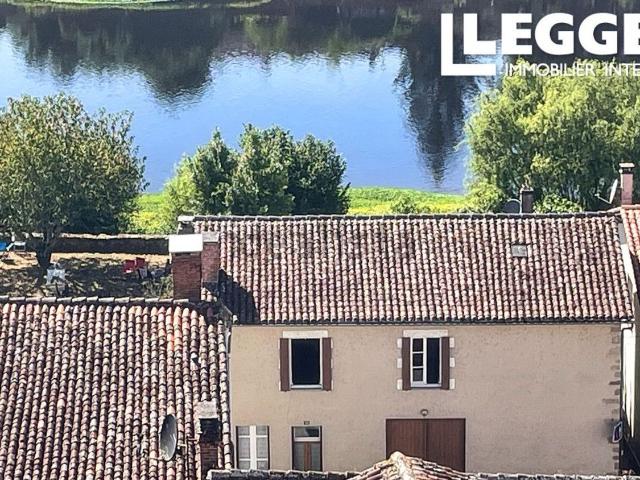 Maison vente à Confolens