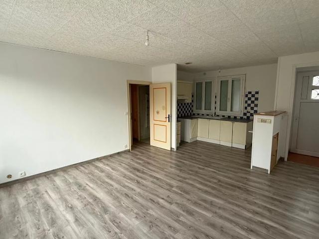 Maison vente à Rochechouart, Saillat-sur-vienne