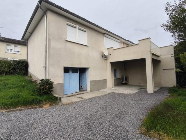Maison vente à Rochechouart, Saillat-sur-vienne