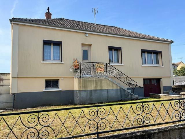 Maison vente à Connerré, Sarthe