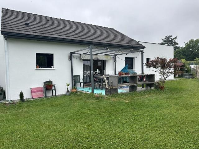 Maison vente à Oloron-Sainte-Marie, Bidos