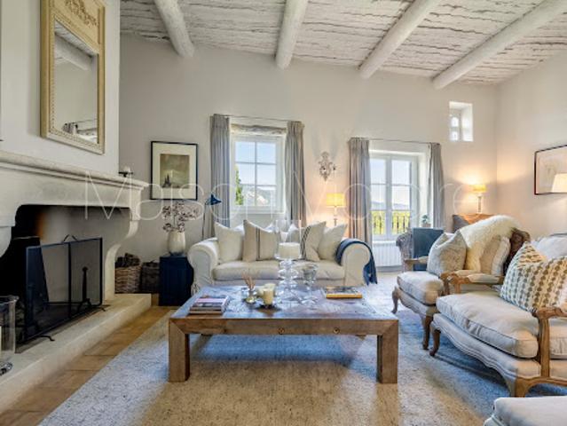 Maison vente à Apt, Ménerbes