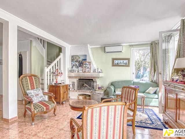 Maison vente à Saint-Germain-en-Laye, Saint-germain-en-laye