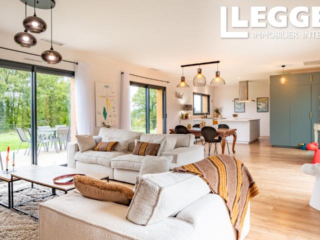 Maison vente à Sarlat-la-Canéda, Les Eyzies-de-tayac-sireuil