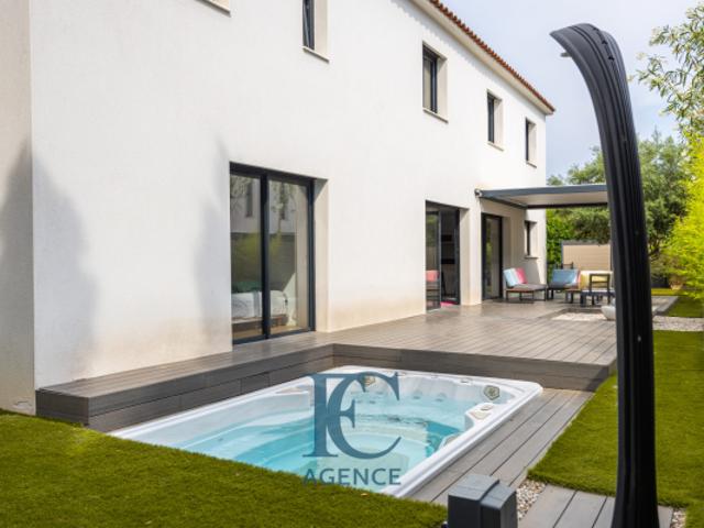 Maison vente à Arrondissement de Toulon, Six-fours-les-plages