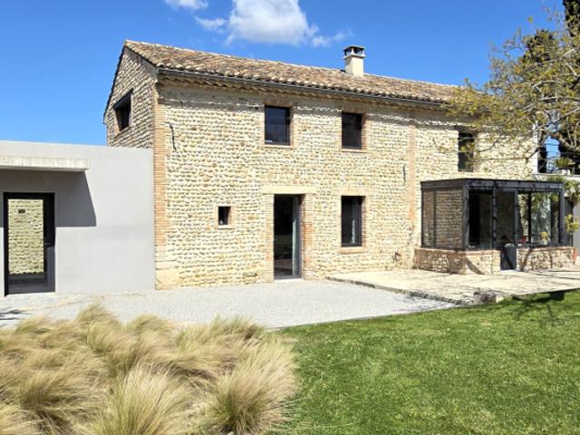 Maison vente à Carpentras, Sainte-cécile-les-vignes
