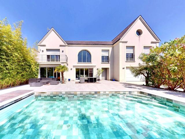 Maison vente à Nanterre, La Garenne-colombes