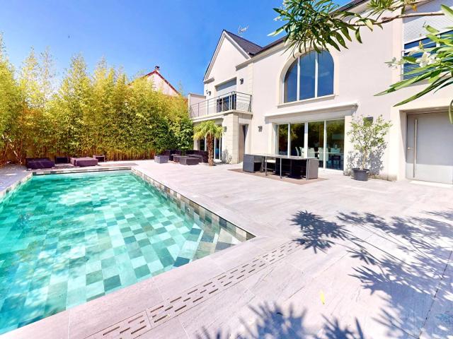 Maison vente à Nanterre, La Garenne-colombes