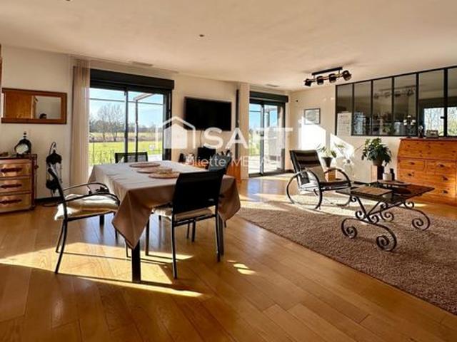 Villa vente à Villefranche-de-Lonchat, Dordogne